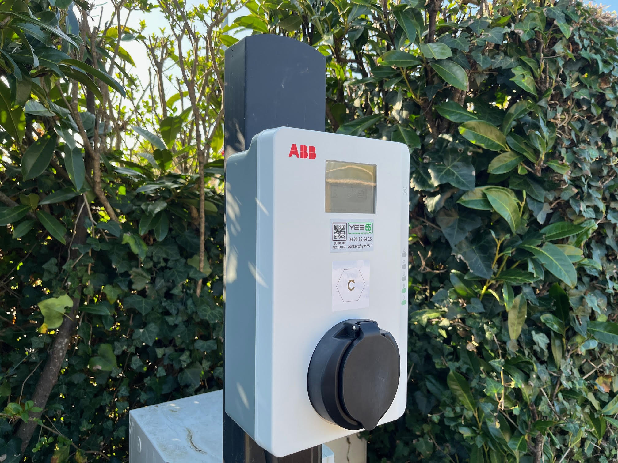 camping oleron voiture electrique recharge lesfloralies